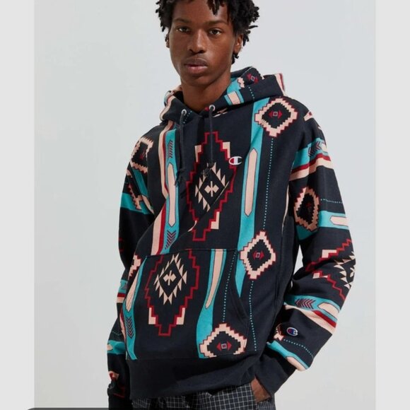 NWT Uo Champion Southwestern Hoodie Sweatshirt Aztec print. - Picture 1 of 6